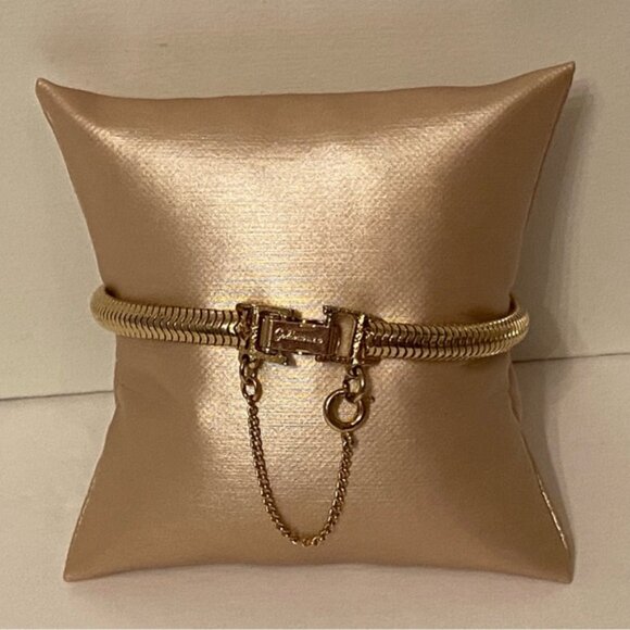 GOLDETTE NY BRACELET VINTAGE GOLD MESH SAFETY CHAIN FOLD-OVER CLASP 7.5” USA - Picture 8 of 8